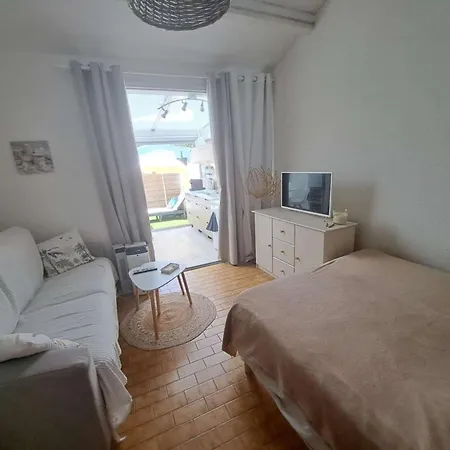 Apartament Avec Terrasse, Parking, Pres De La - 4 Pers. - Fr-1-326-867